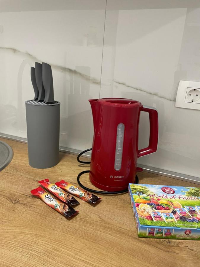 Apartman Stela Книн Екстер'єр фото