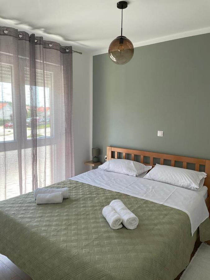 Apartman Stela Книн Екстер'єр фото